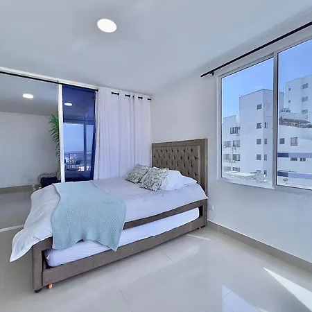 Apto 893 * Cartagena