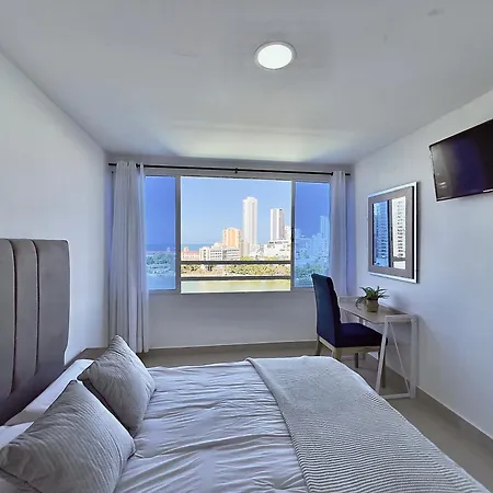 Apto 893 Apartamento *